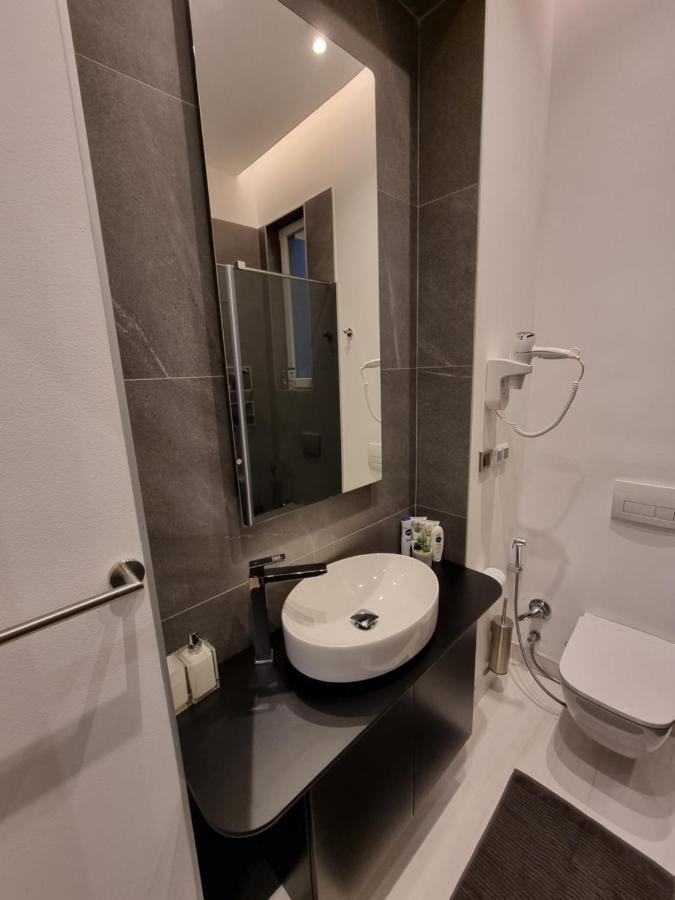 Apartment Unique And Luxury With Balcony *